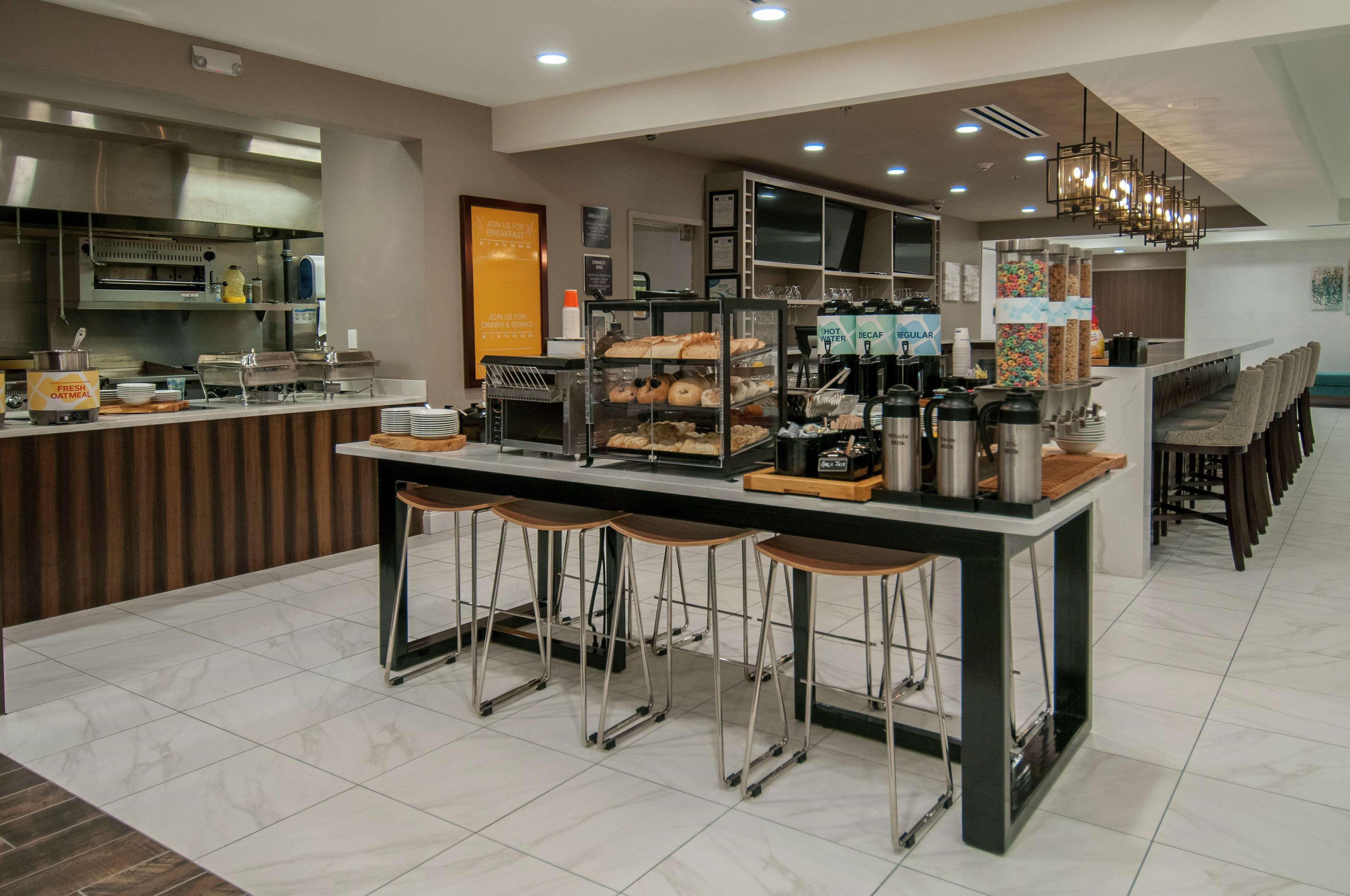Hilton Garden Inn Jackson/Clinton Luaran gambar